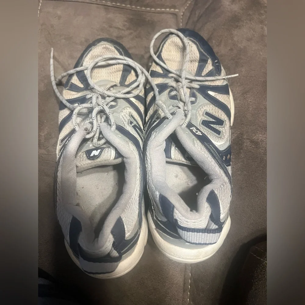 New Balance Navy and Light Gray Athletic Shoes